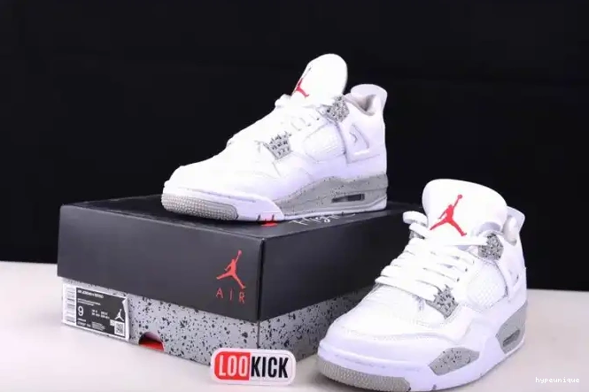 HYPE 4 Retro Jordan Oreo (2021) CT8527-100 White 0506
